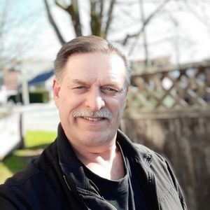 Meet your Posher, Don